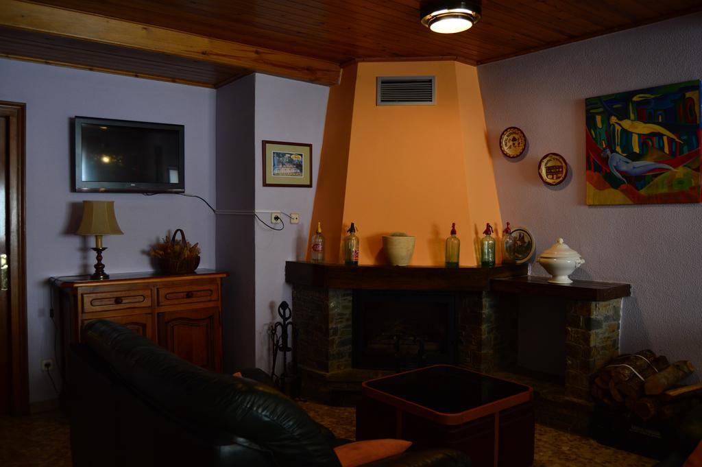 Hostal L'Escon Llanars Exterior photo